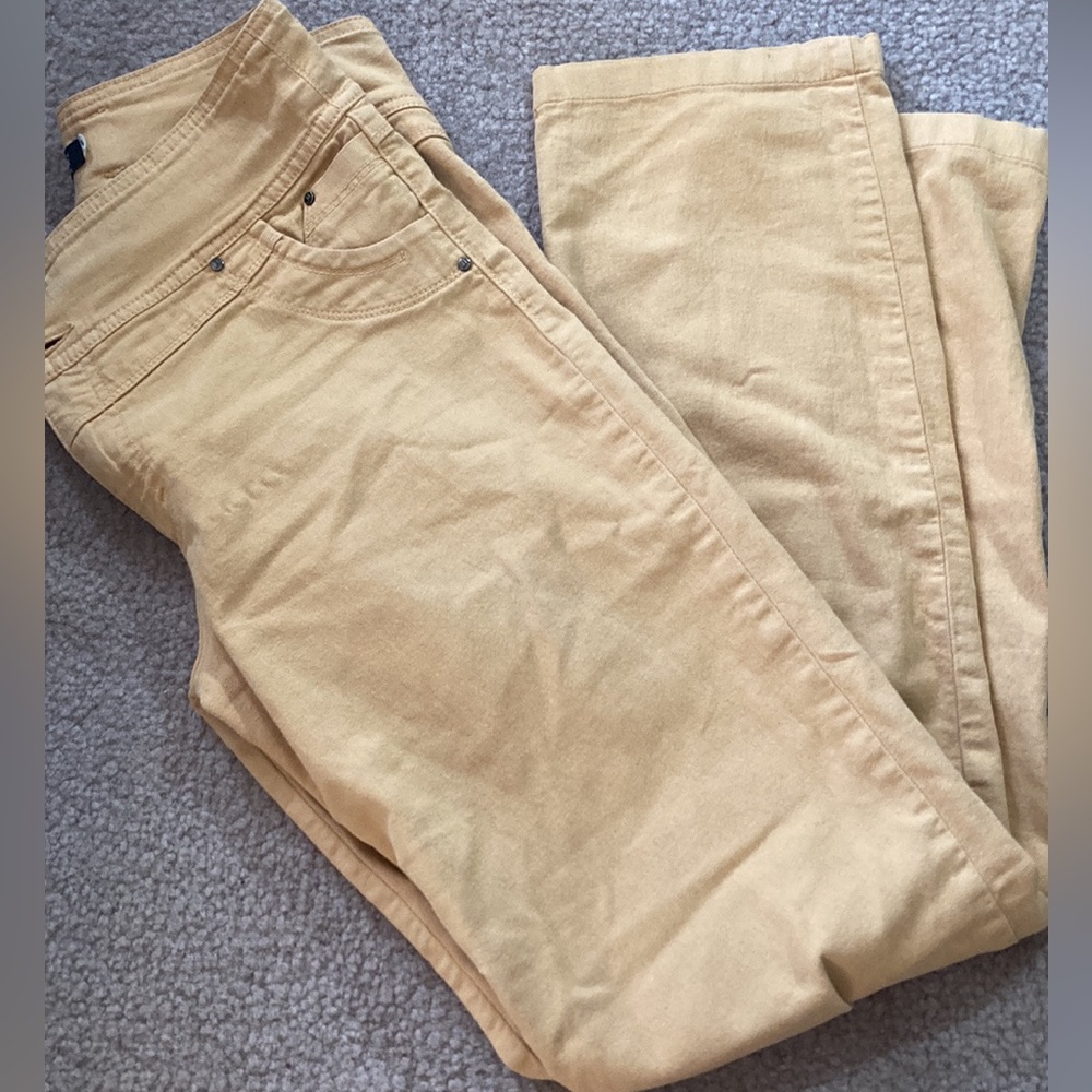 Yellow jeans